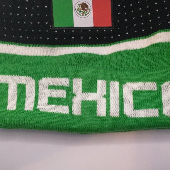 Icon Sports Mexico Cuff Pom Beanie Color Green & Black Official One-Size Hat New - Picture 3 of 13